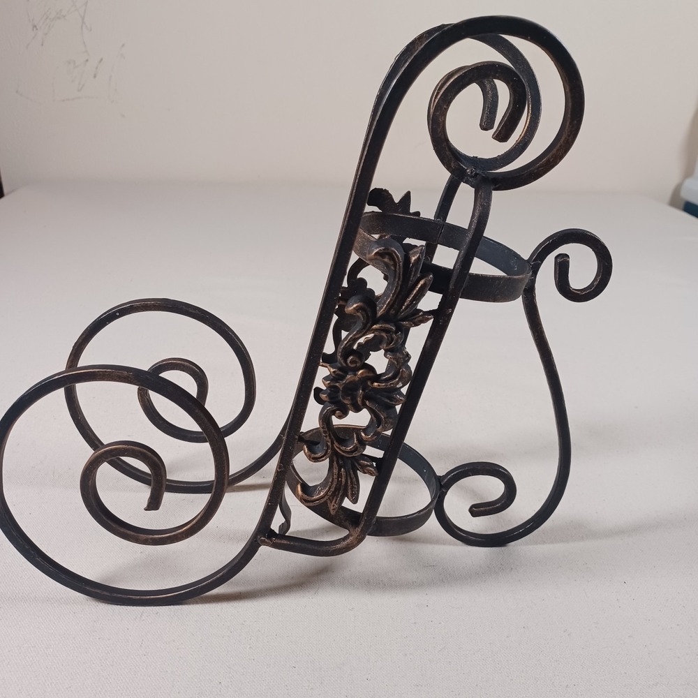 Vintage Wrought Iron Wine Bottle Holder Decorative Ornate Rustic Table‎ Decor